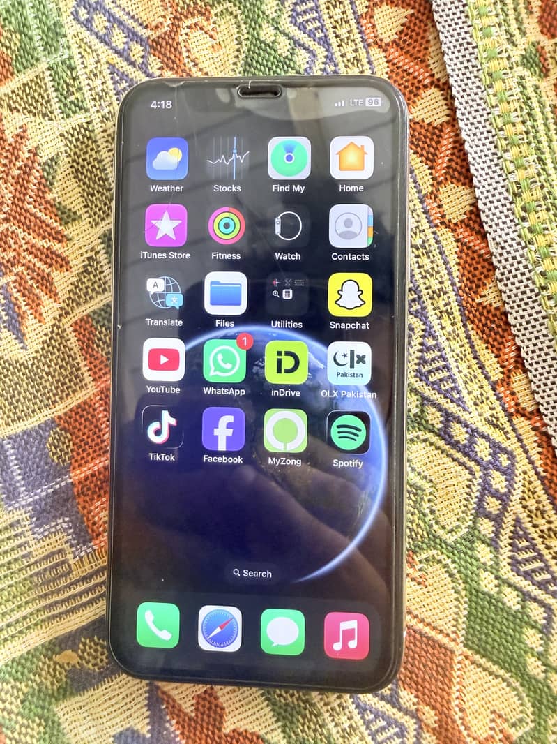 Apple iPhone X 0