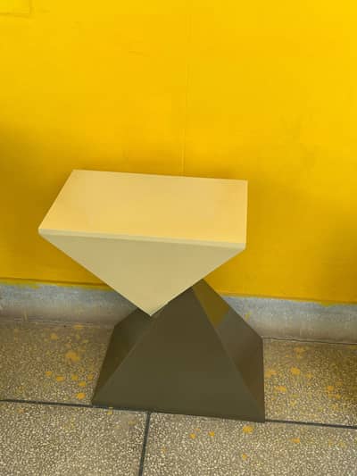Modern Stylish Side Table | Unique Geometric Design