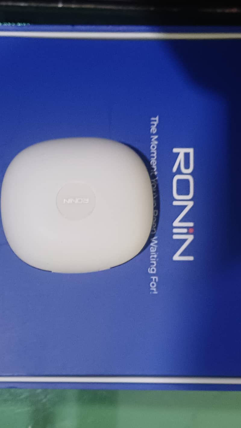 ronin eclipse earbuds 1