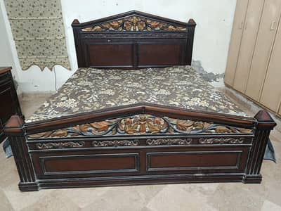 Bed, mattress with Dressing table