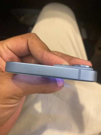 Apple iPhone 14