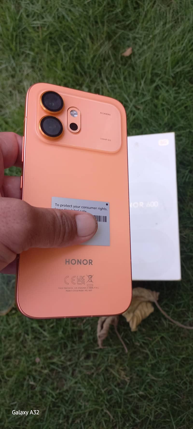 Honor 600 4