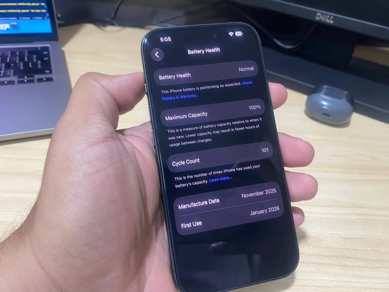 Apple iPhone 17 7