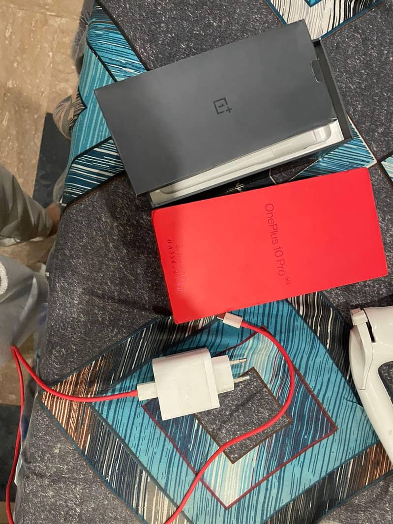 One Plus 10 Pro 3