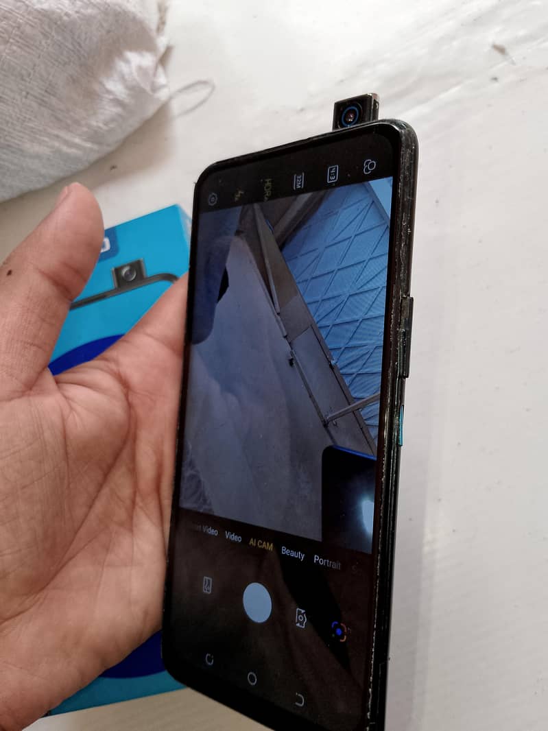 Tecno CAMON 15 Pro 3