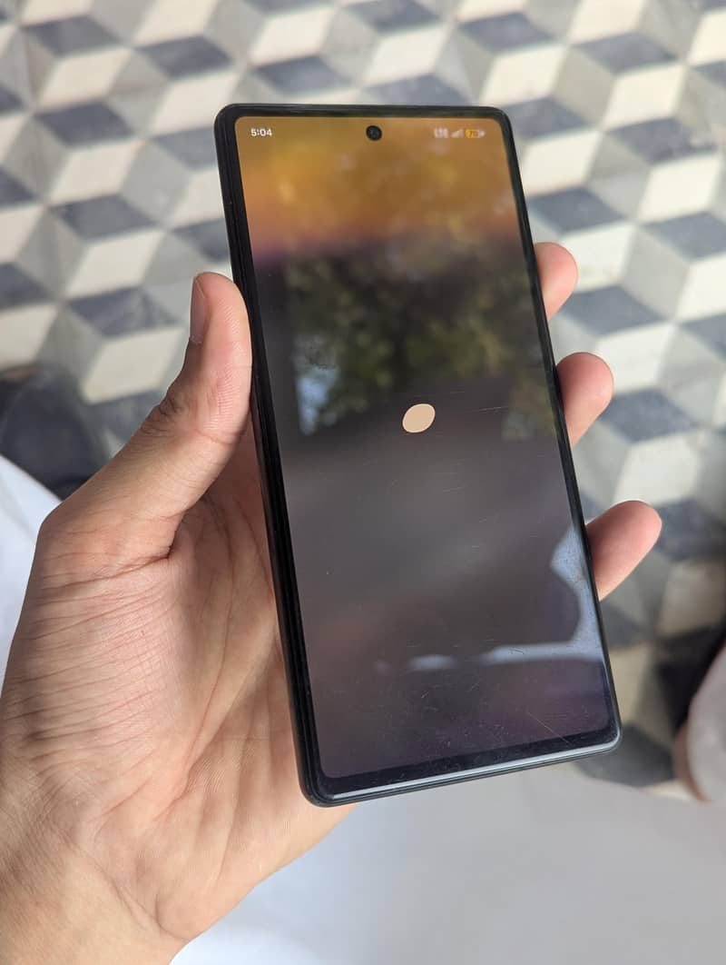 Google Pixel 6a 5