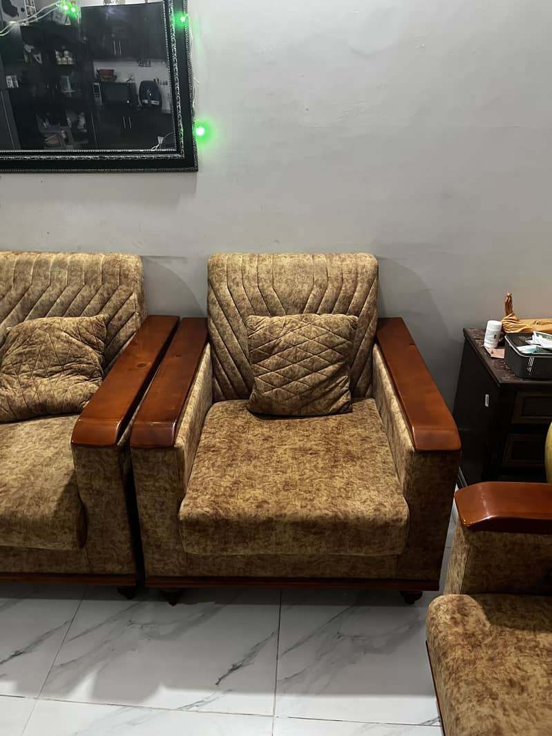 Sofa set 7  seater 0