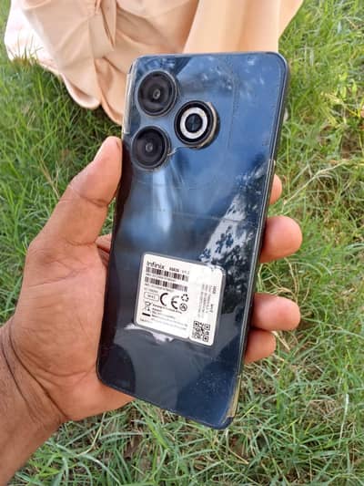 Infinix Hot 8 Lite