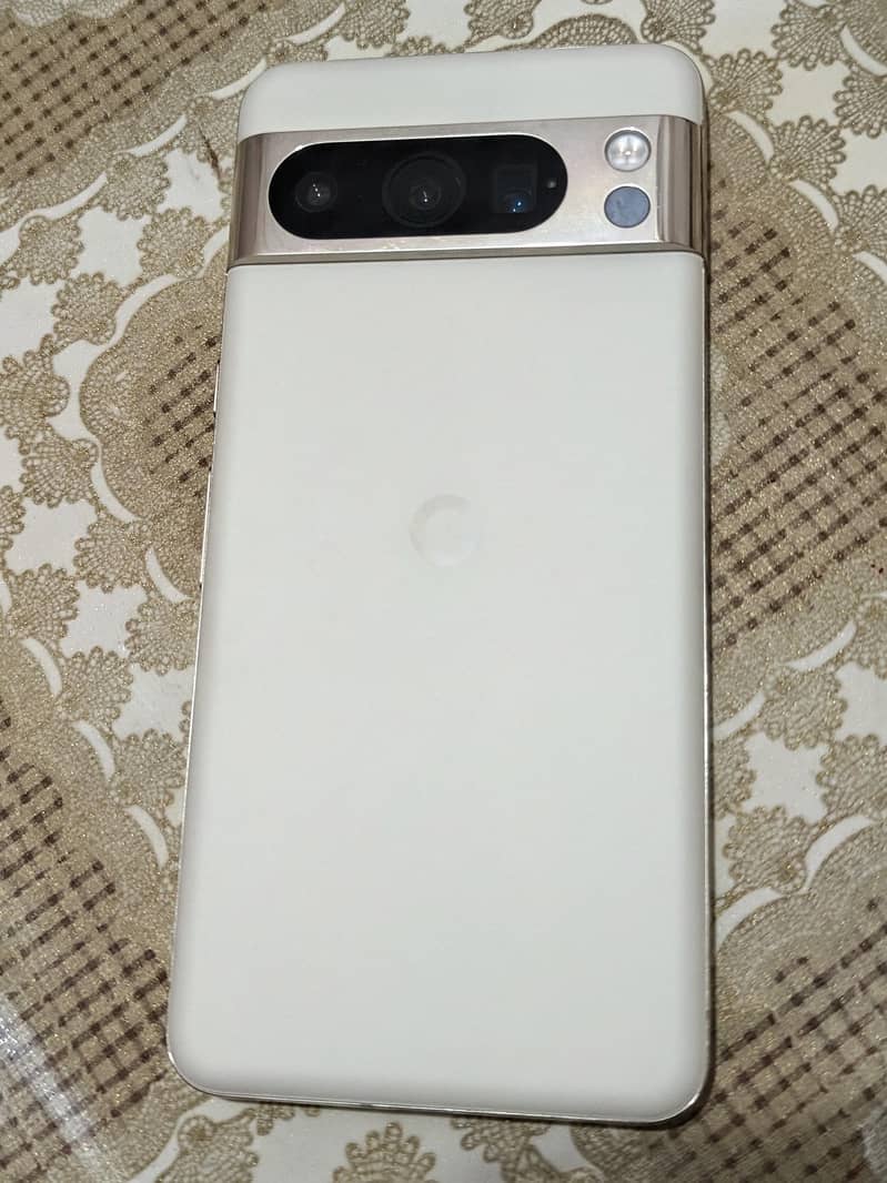 Google Pixel 8 Pro 0