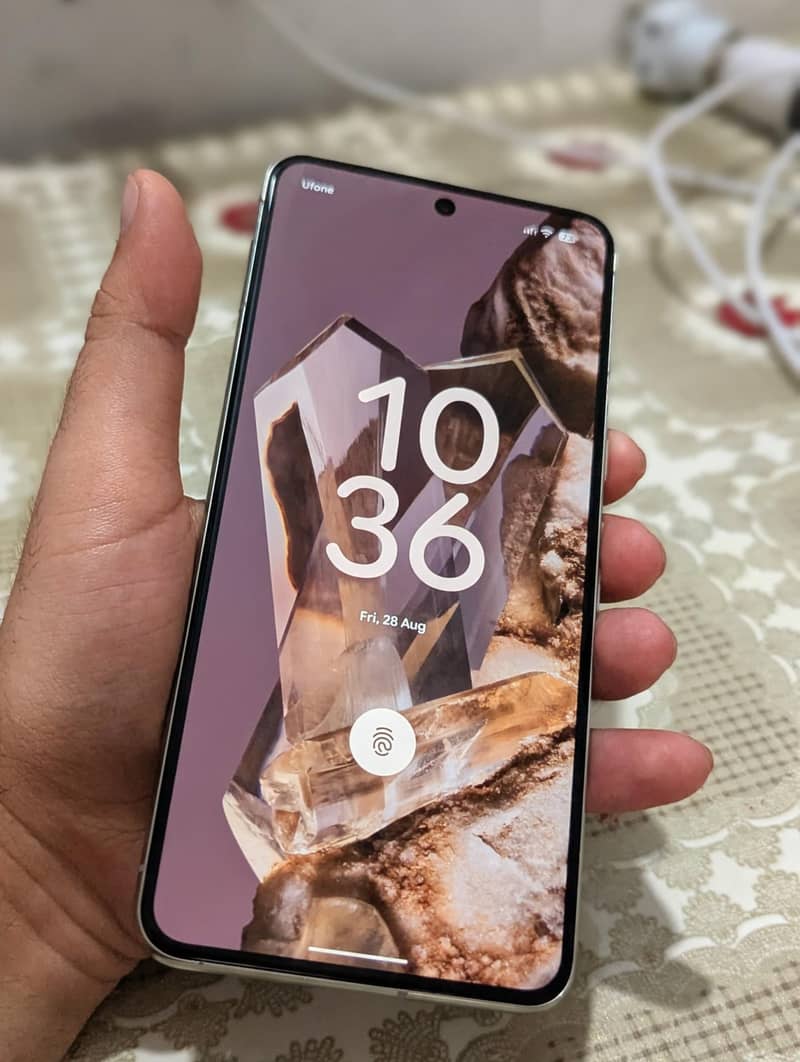 Google Pixel 8 Pro 1