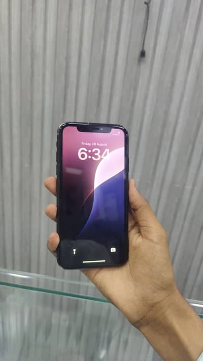 Apple iPhone XR
