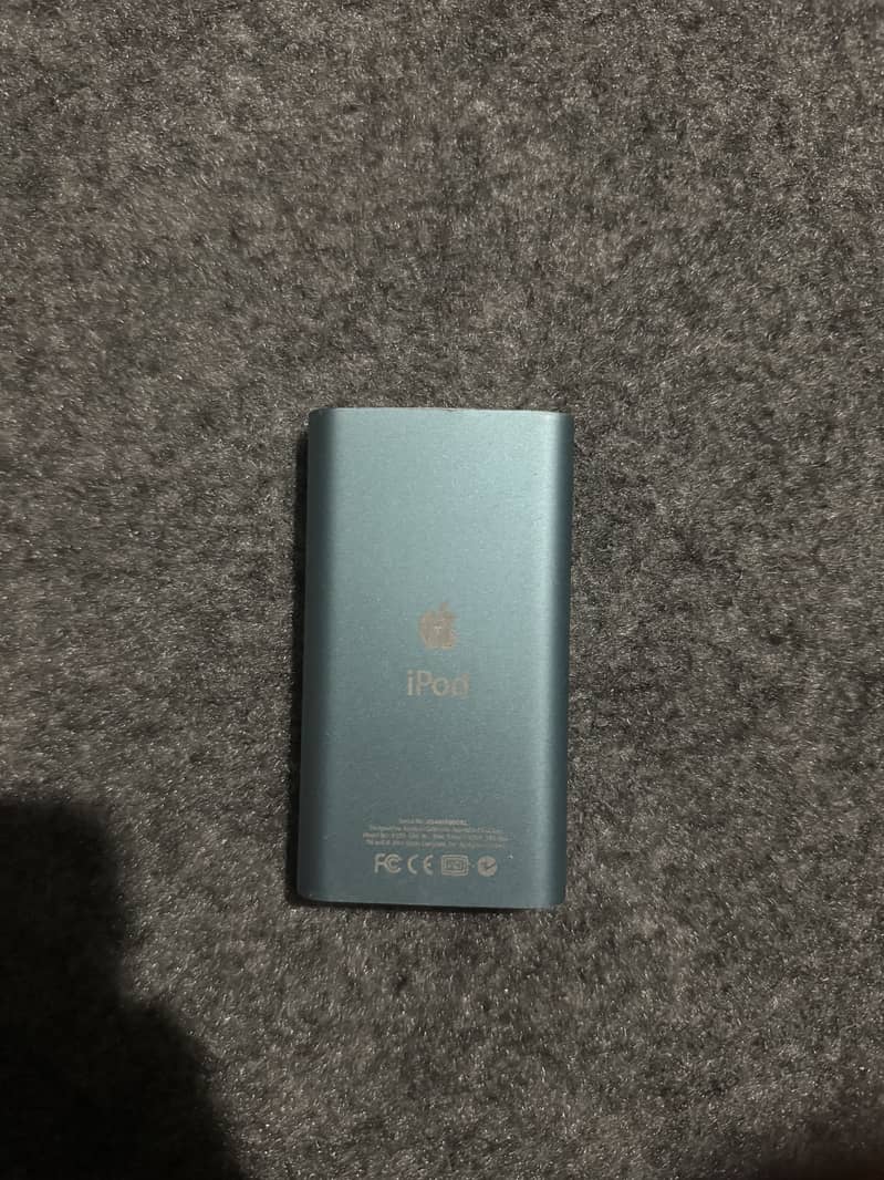iPod Mini (1st Generation) Perfect Condition 2