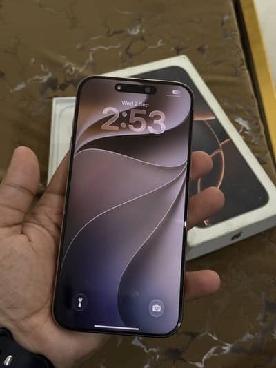 Apple iPhone 16 Pro Max