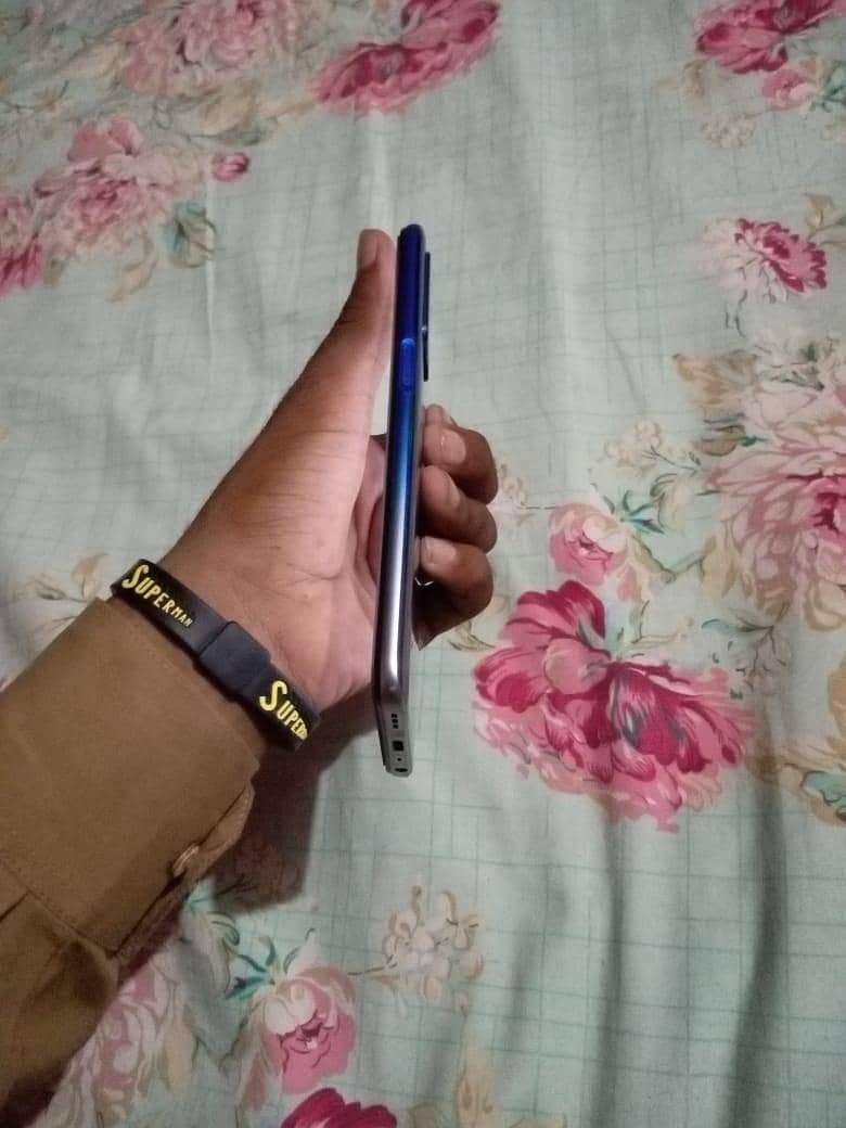 OPPO A54 5