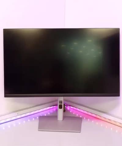 Dell 27 in 2k borderless p2723de