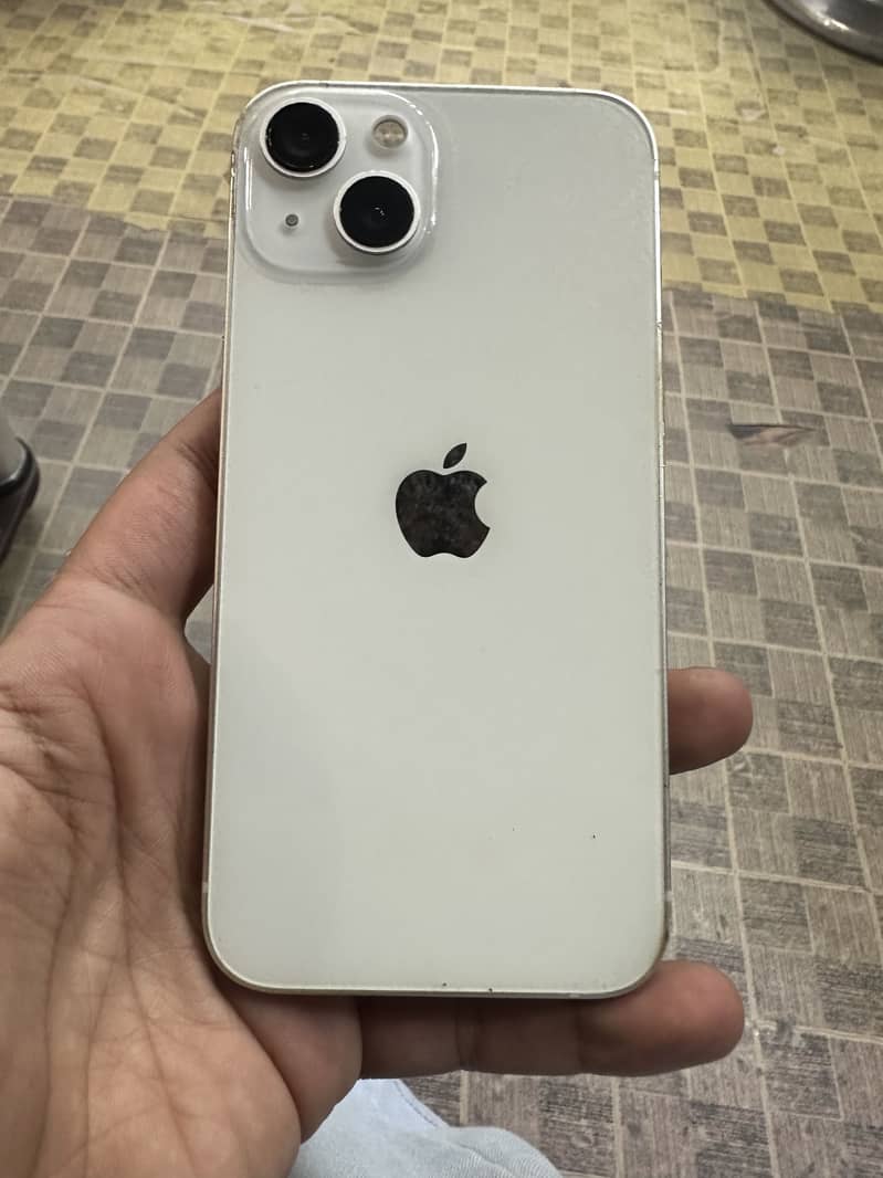 Apple iPhone 13 5