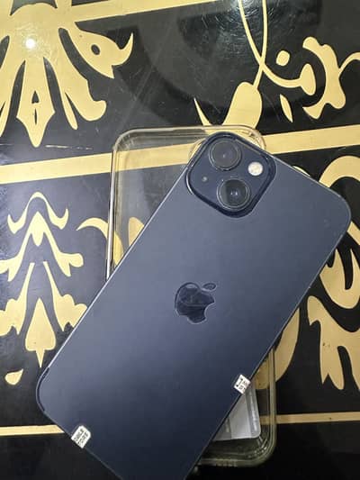 Apple iPhone 13