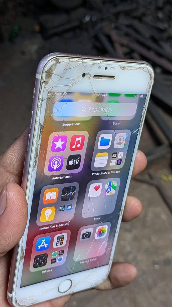 Apple iPhone 7 Plus 8