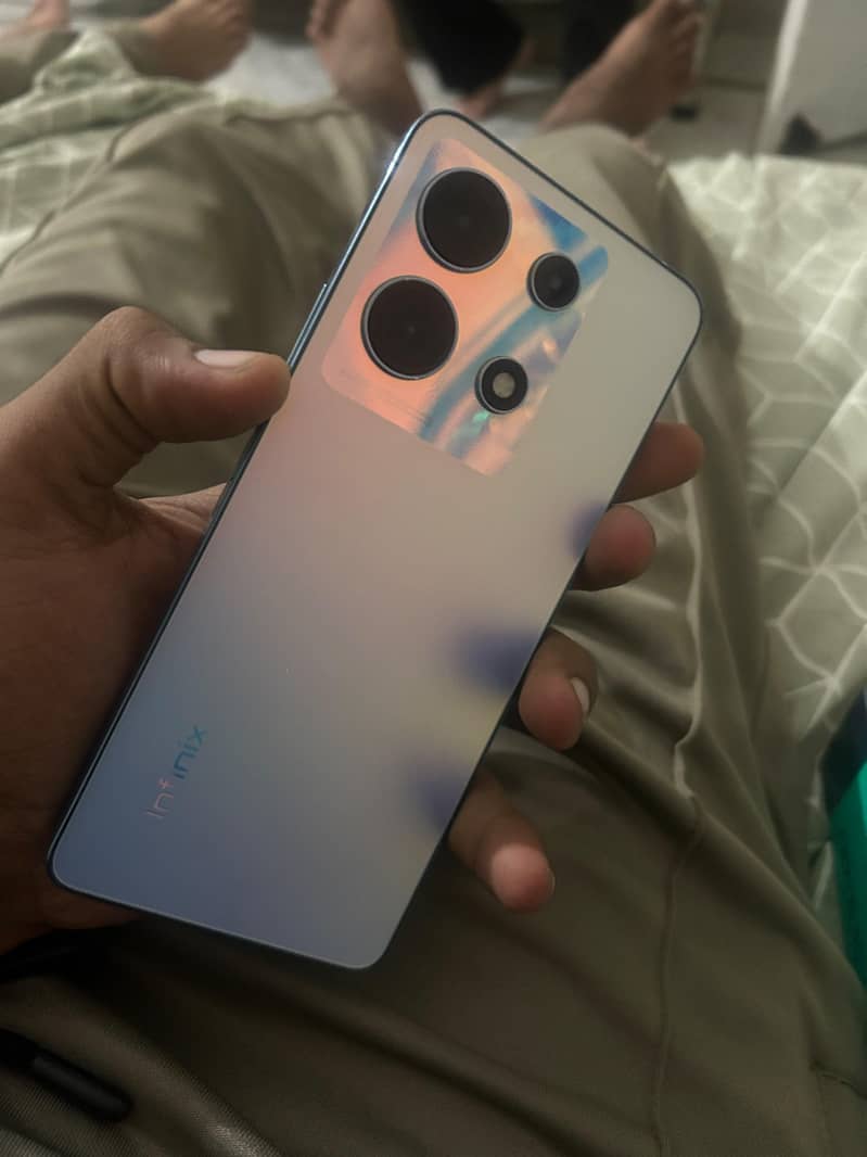 Infinix Note 30 1