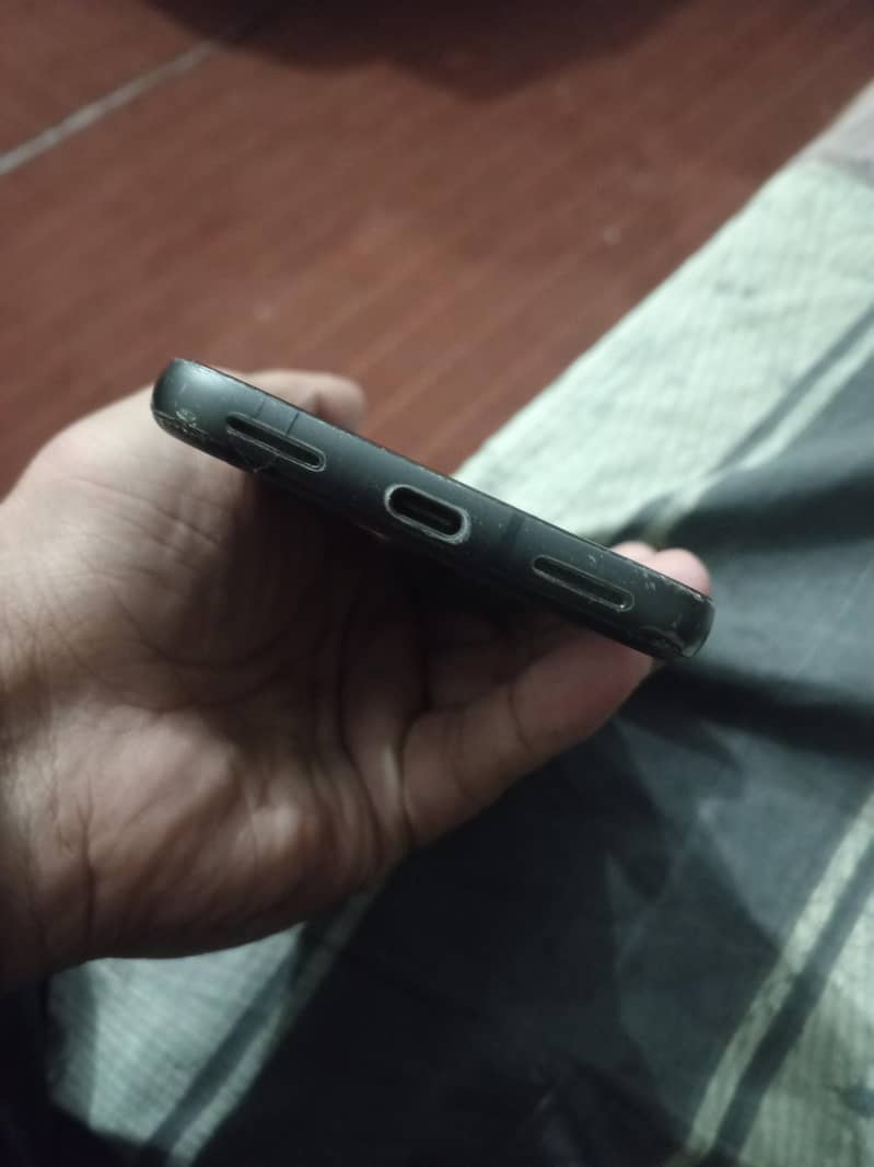 Google Pixel 8a 3