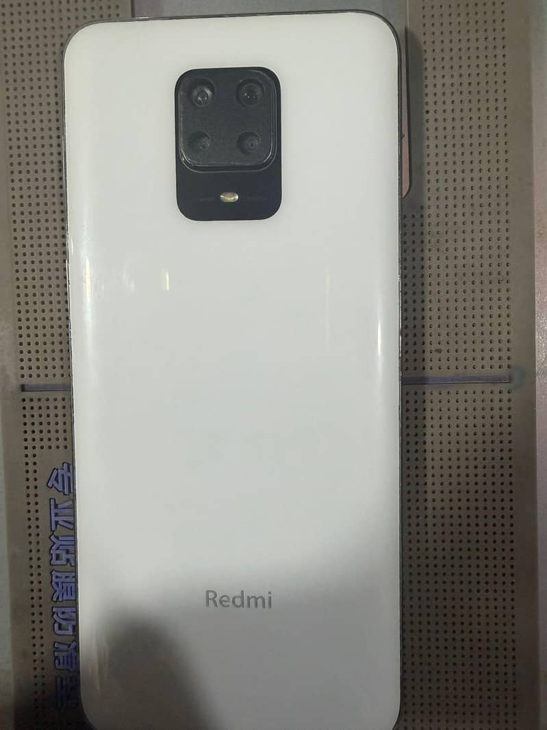 Xiaomi Redmi Note 9 Pro 0