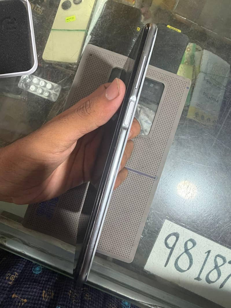 Xiaomi Redmi Note 9 Pro 1