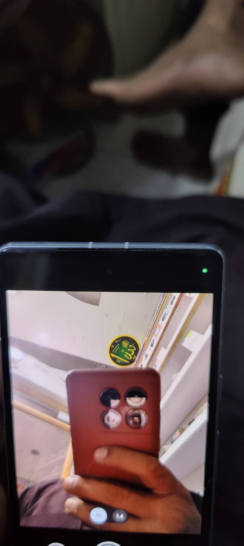 Google Pixel 7a physical aur e sin 4