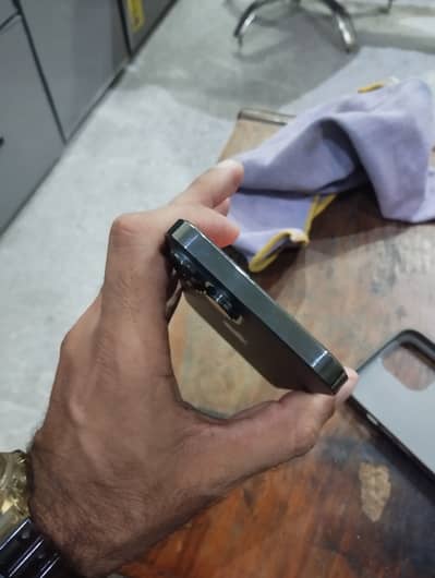 Apple iPhone 13 Pro Max
