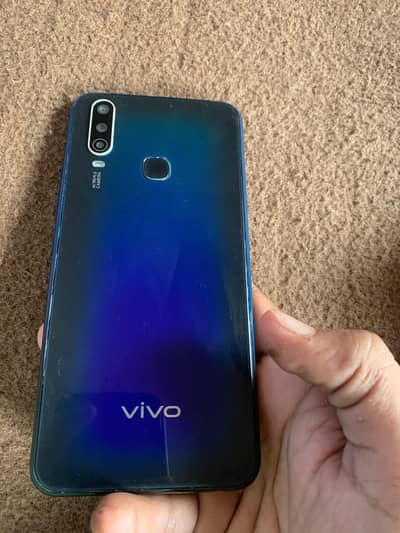 Vivo Y17