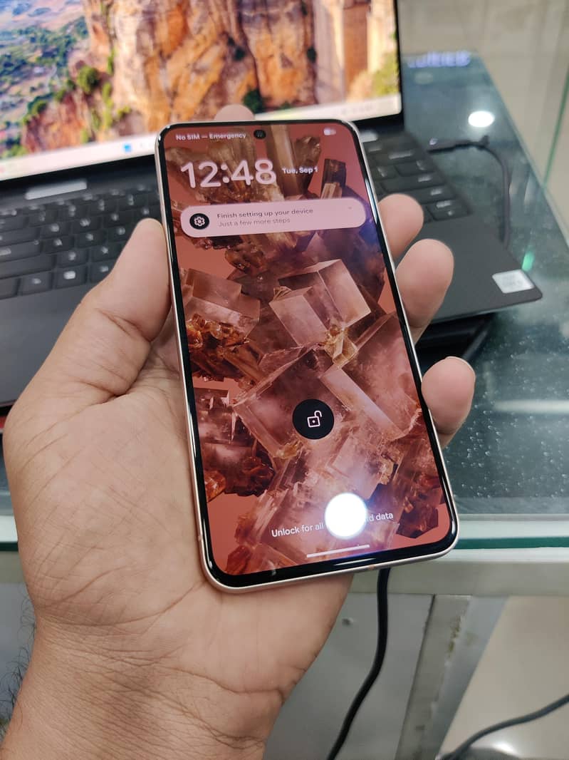 Google pixel 8 3
