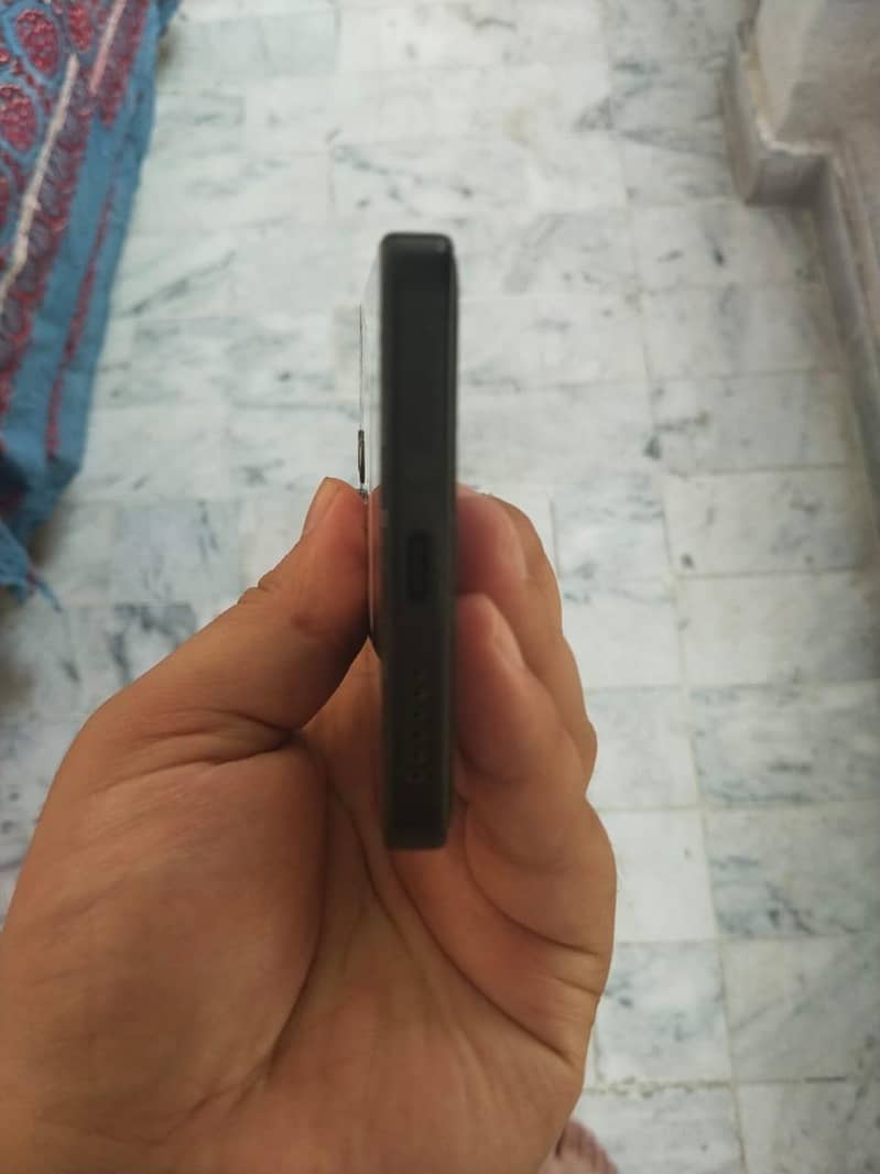 Xiaomi Redmi Note 13 Pro 3