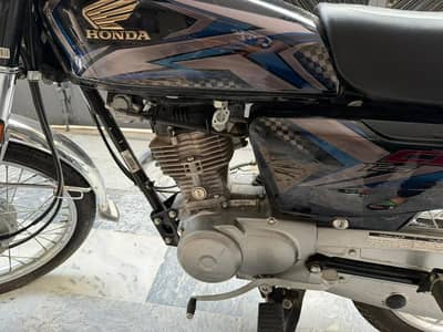 Honda CG 125 2026