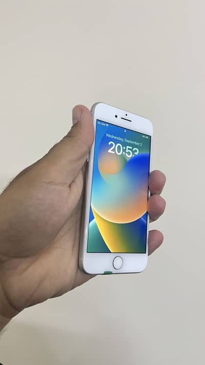 Apple iPhone 8