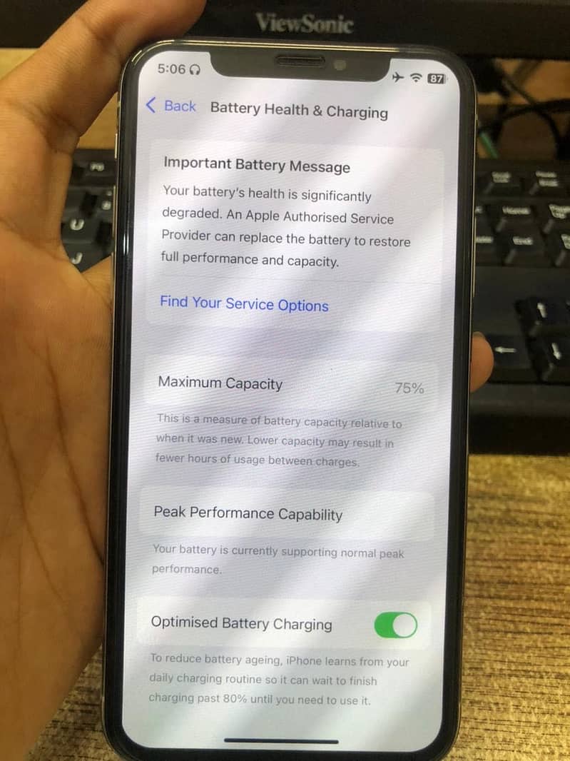 Apple iPhone XS 5
