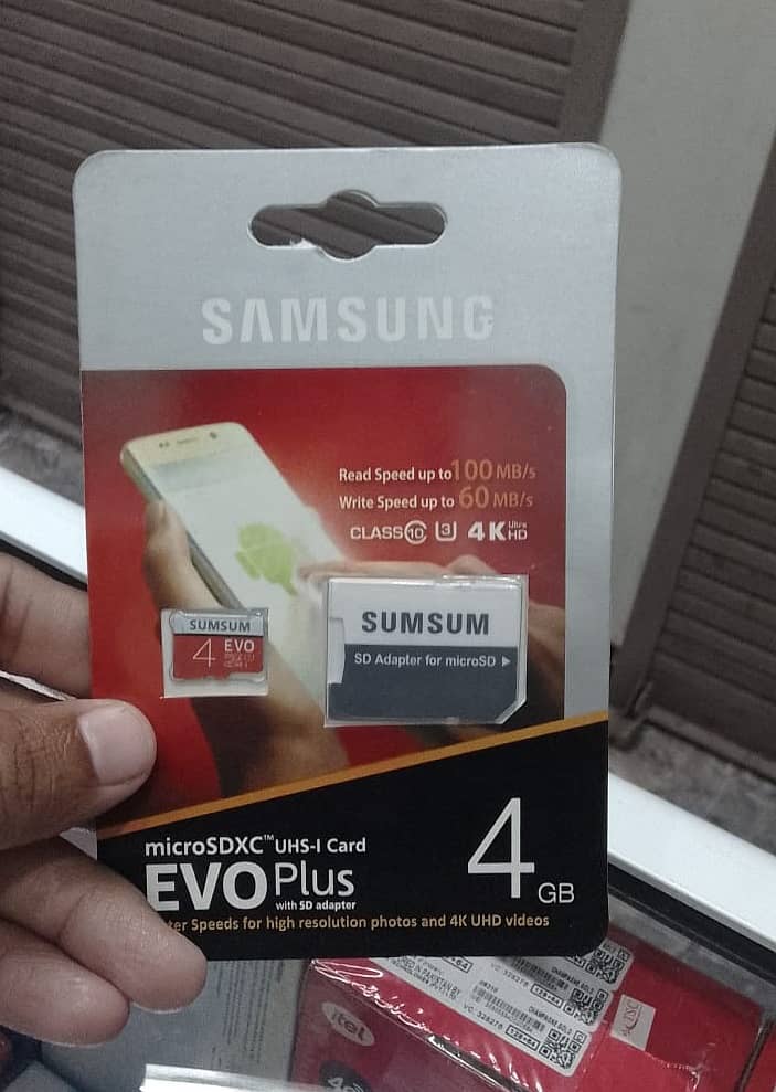 Memory Card & USB 4