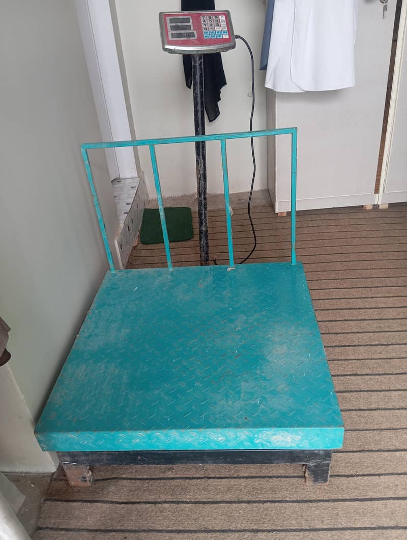 WEIGHT MACHINE 1