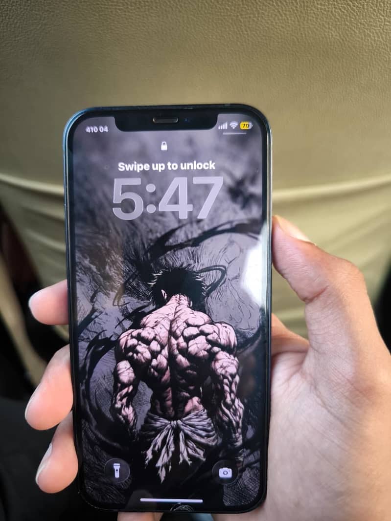 Apple iPhone 12 4