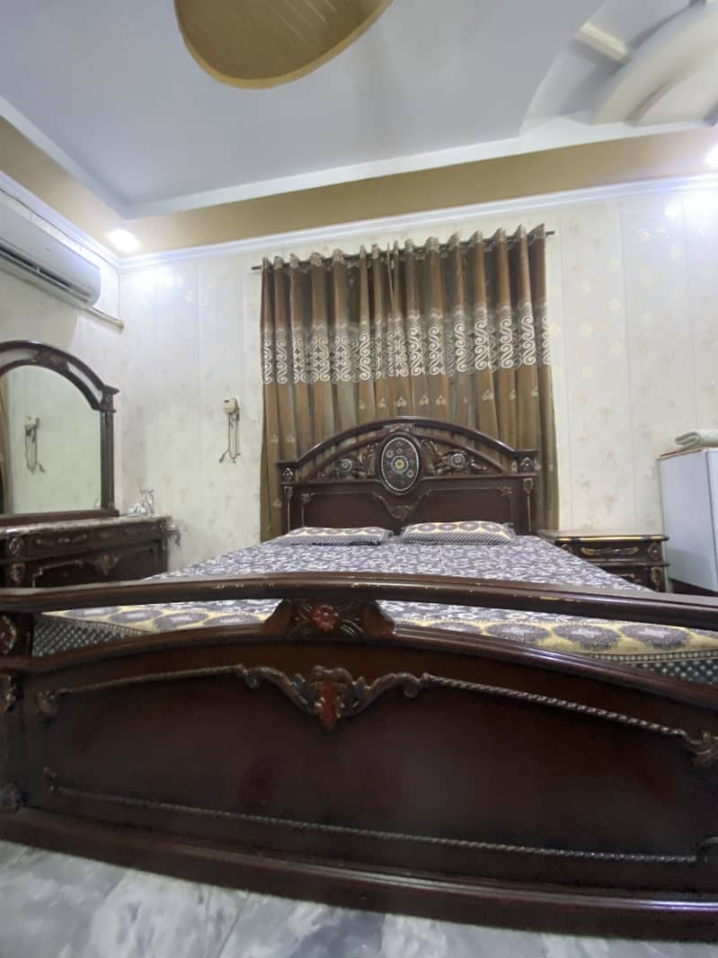 King bed 3