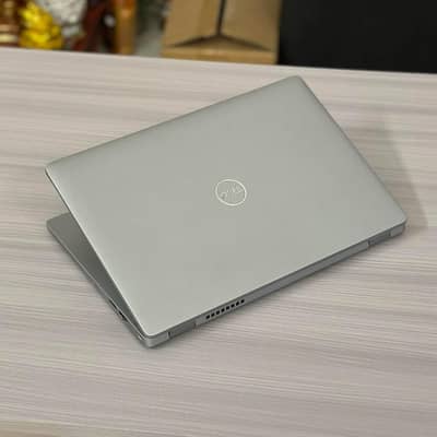 Dell Latitude TouchScreen i7 10th Generation 8GB Ram DDR4