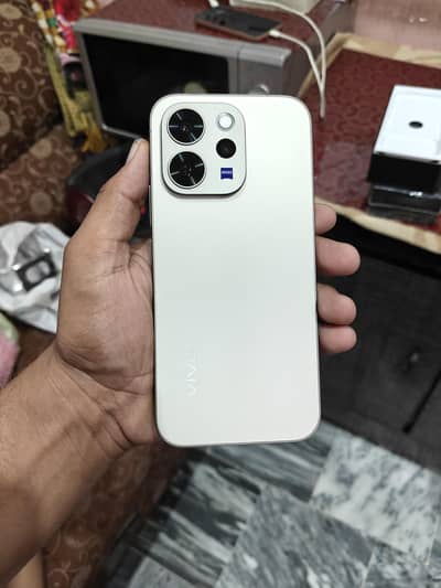 Vivo V70 5G 12+12/512 5G 0308/49000/22