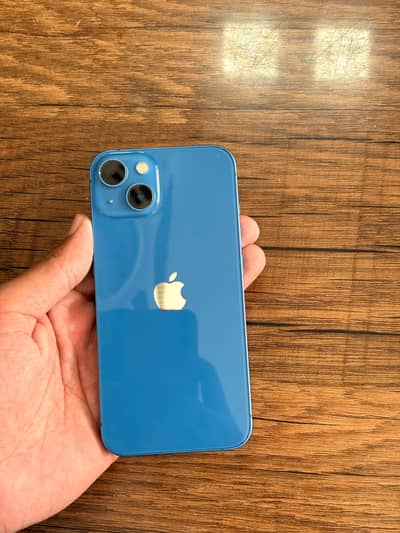 Apple iPhone 13 jv