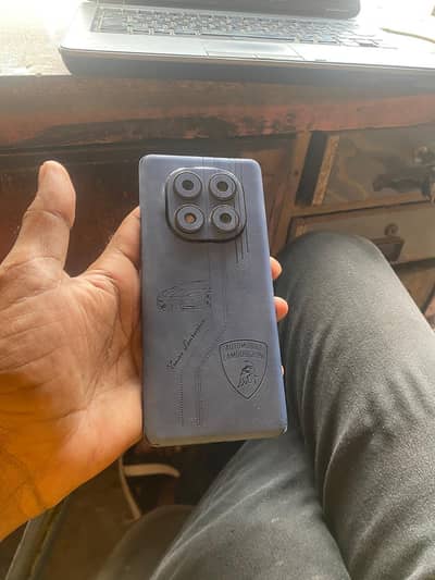 Xiaomi Redmi Note 14 Pro