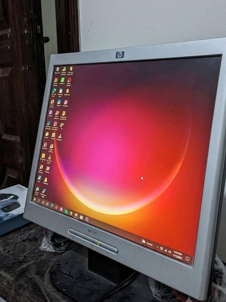 HP LED/LCD 6
