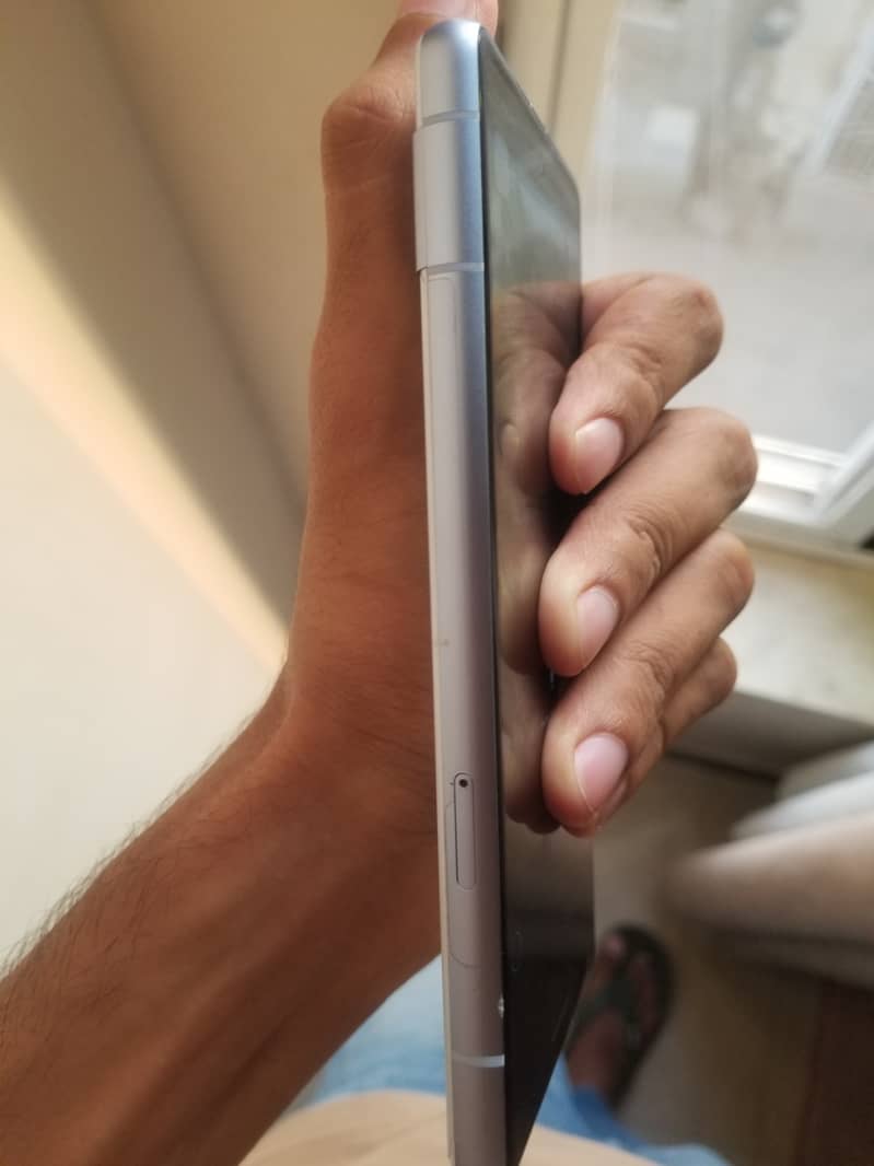 Google Pixel 7a 4