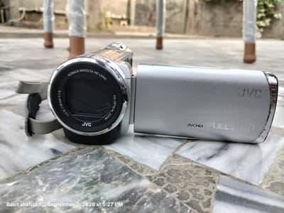 JVC Handycam 1080p Full HD 200X  Zoom made in japan