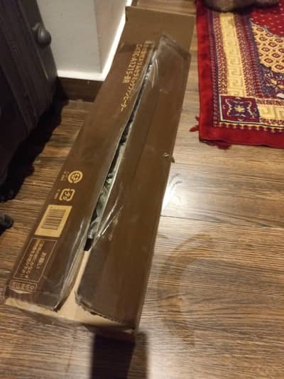 Slim ceramic japanese fan heater and blower
