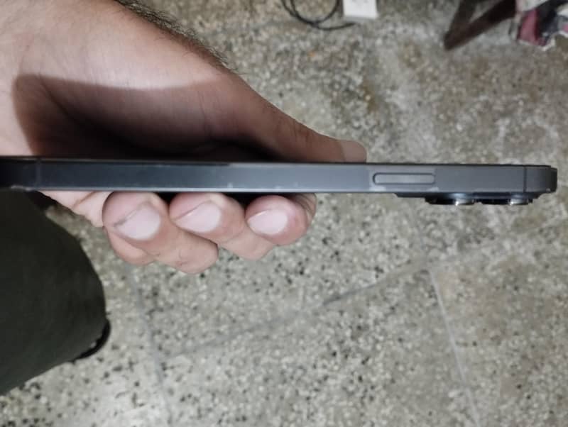 iphone 13 pro max 2