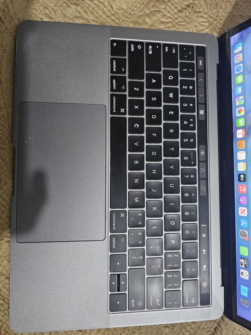 Macbook pro 1