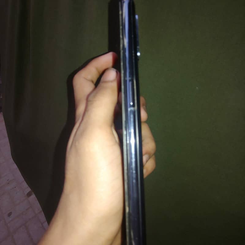 One Plus  N10 5