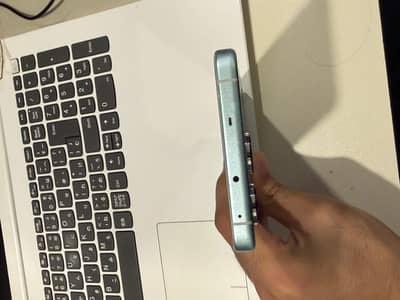 One Plus Nord 4